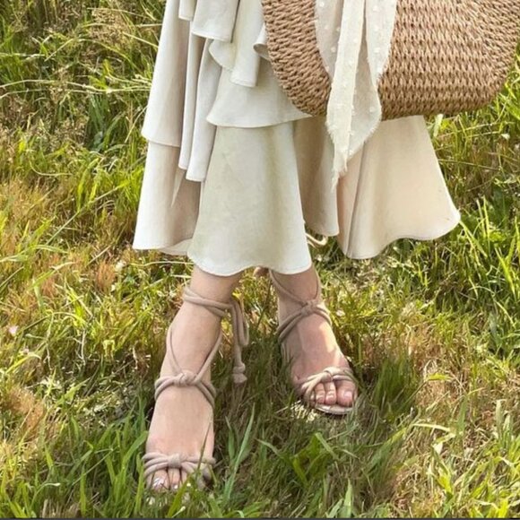 Intentionally Blank Tipsy Rope Lace Up Heel Sandal Size 7.5 - Picture 4 of 4